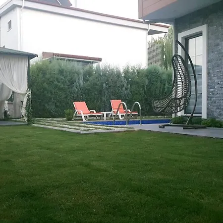 Sigla Villa *